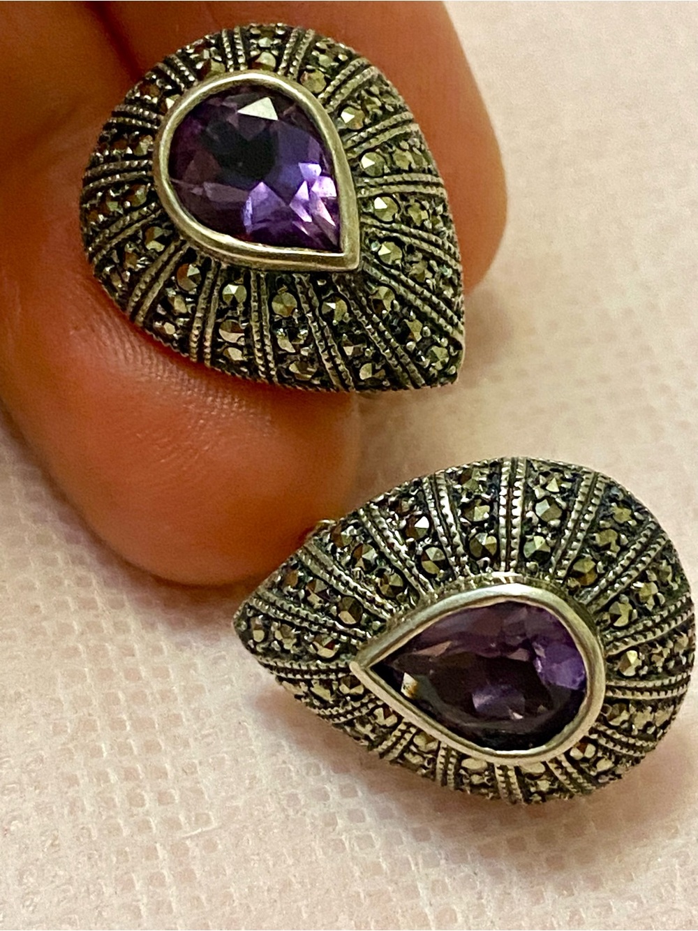 Vintage Sterling Teardrop Marcasite Earrings with Amethyst Gems 💎